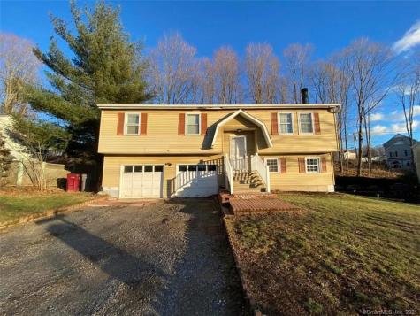 738 Maple Hill Road Naugatuck CT 06770