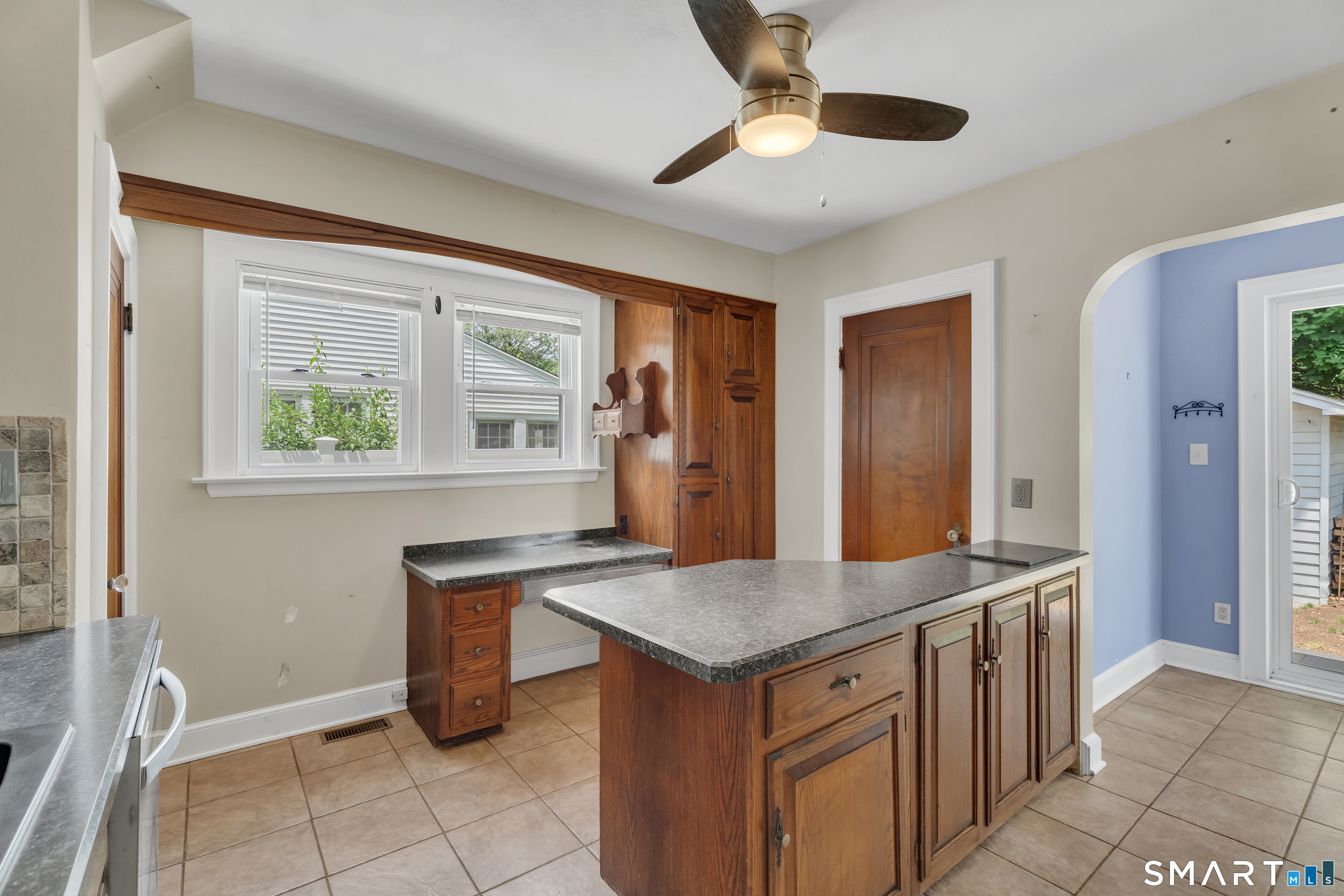 123 Treadwell Street Hamden CT 06517