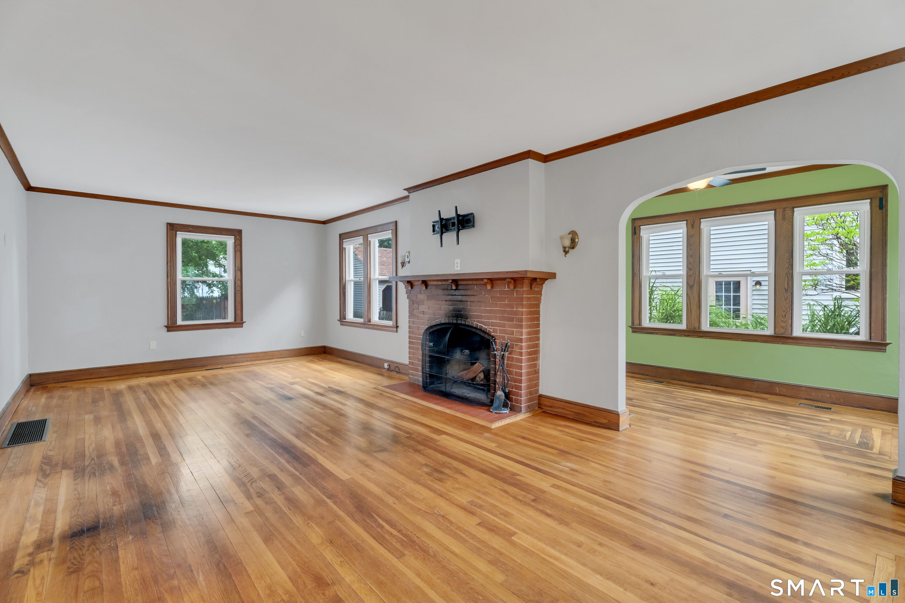 123 Treadwell Street Hamden CT 06517