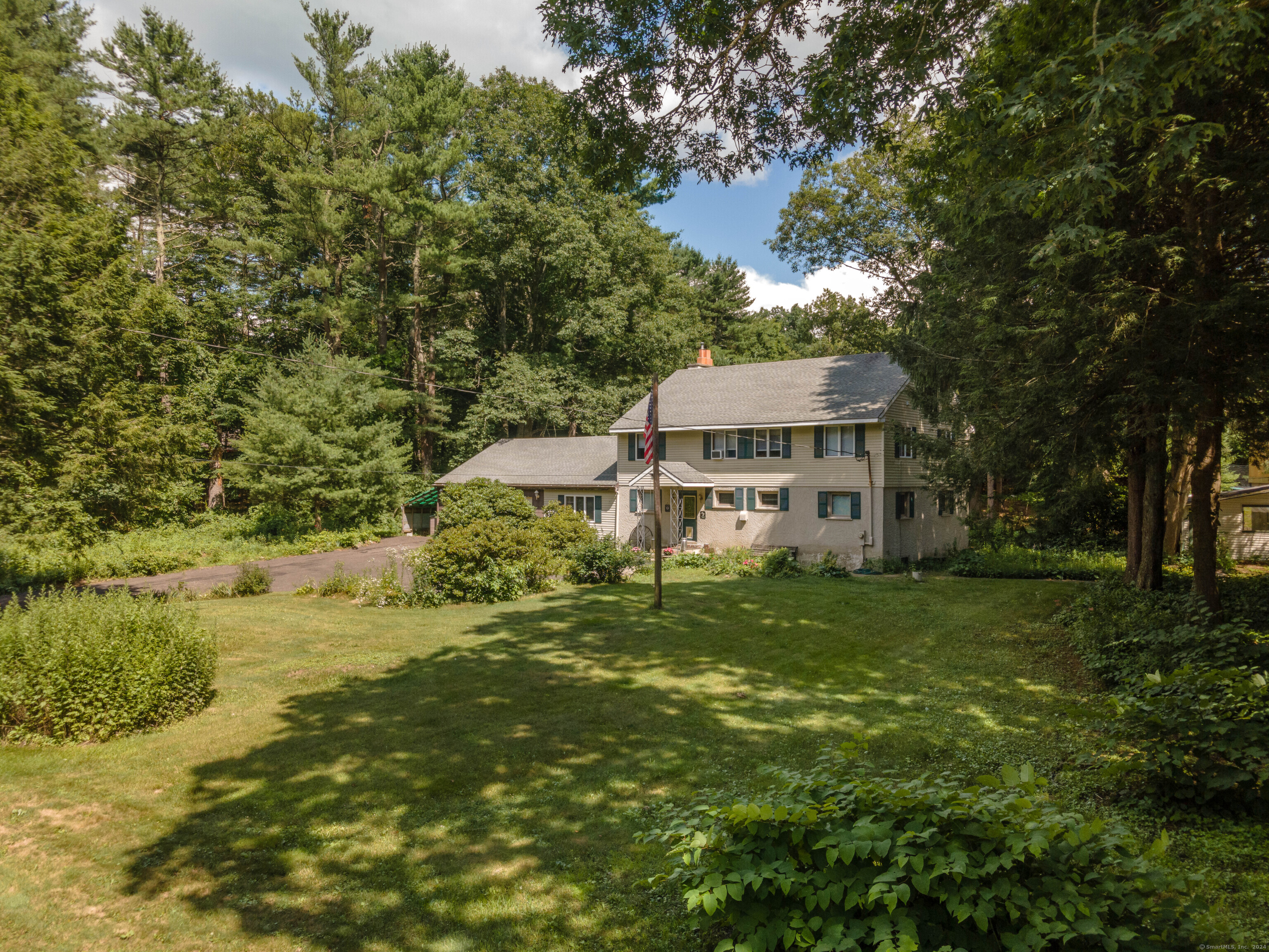80 Mashentuck Road Killingly CT 06239