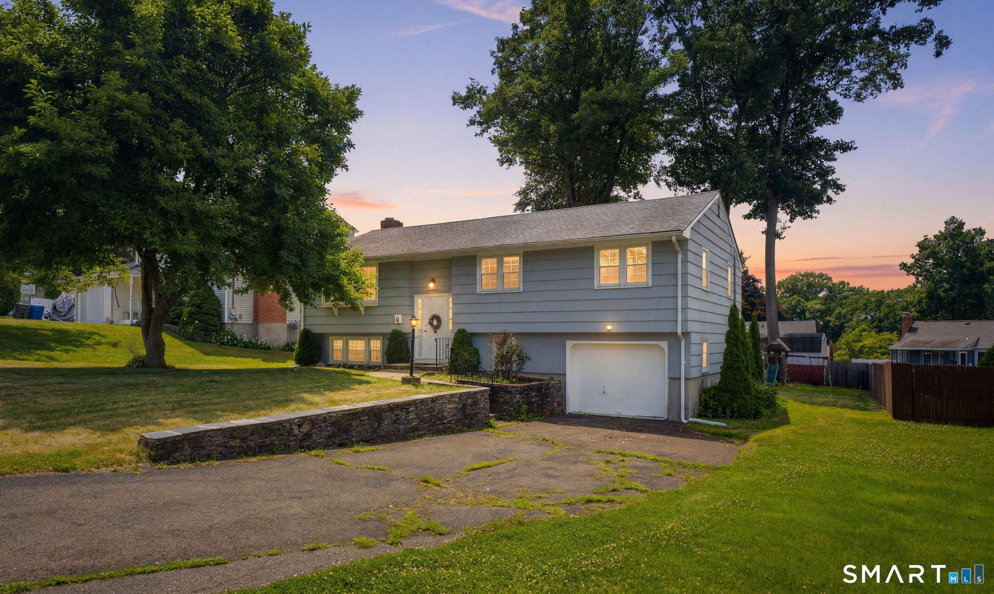 77 Clarendon Terrace Newington CT 06111
