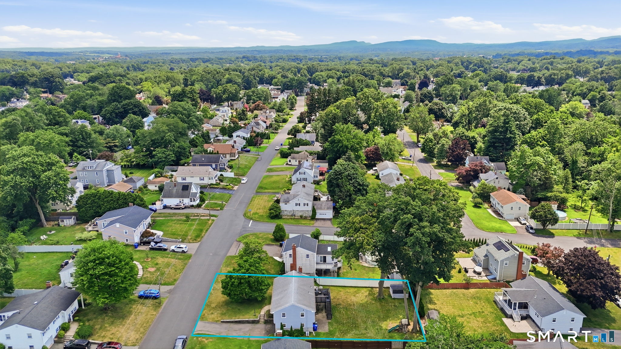 77 Clarendon Terrace Newington CT 06111