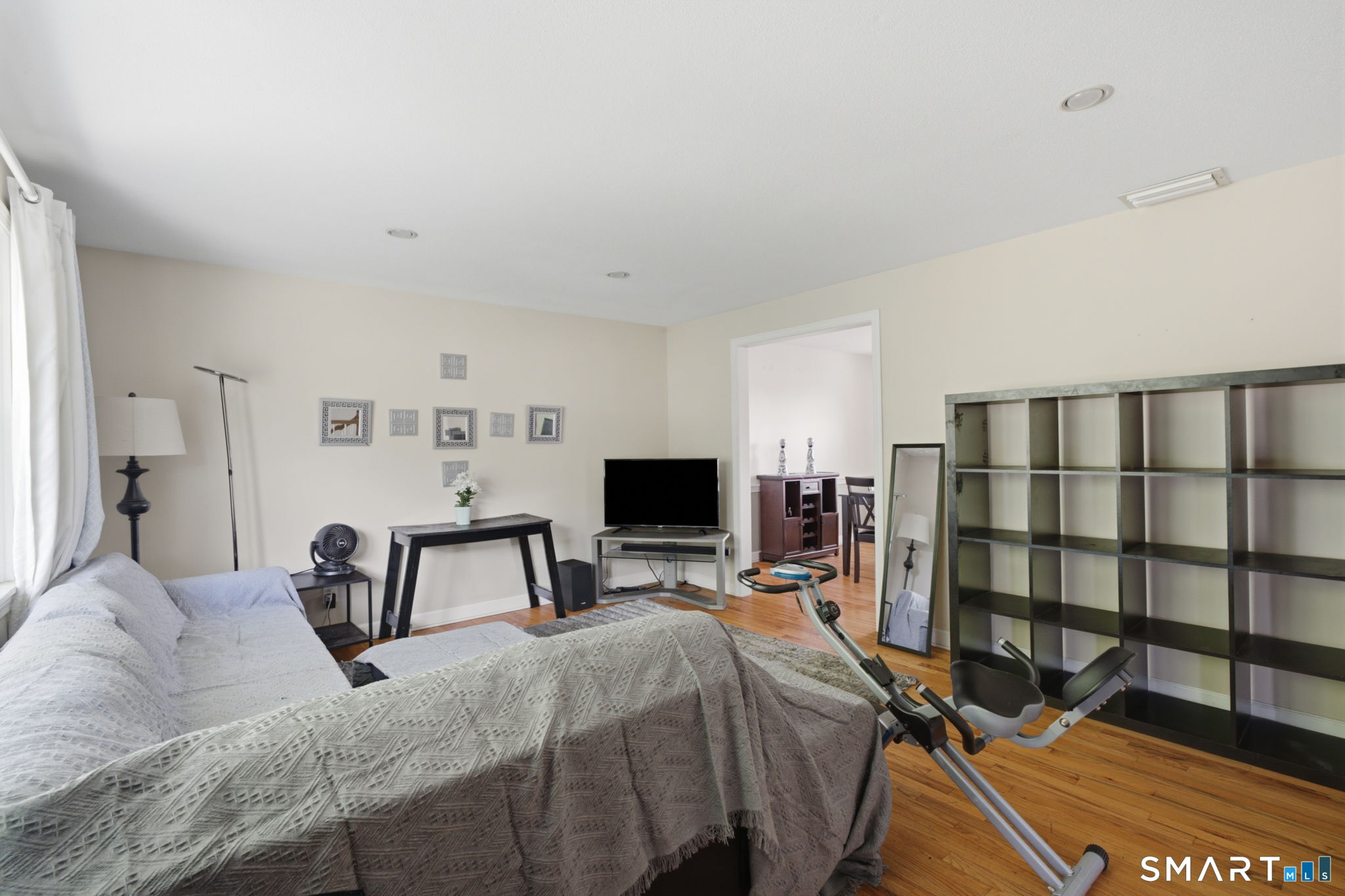 77 Clarendon Terrace Newington CT 06111
