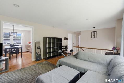 77 Clarendon Terrace Newington CT 06111