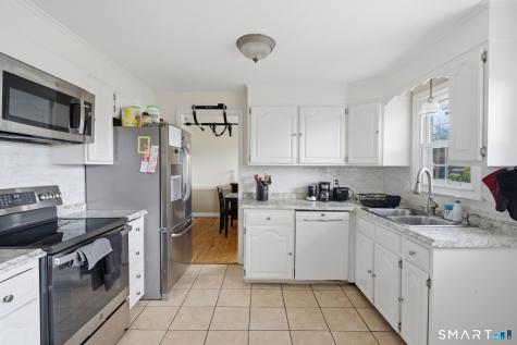 77 Clarendon Terrace Newington CT 06111
