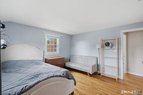 77 Clarendon Terrace Newington CT 06111