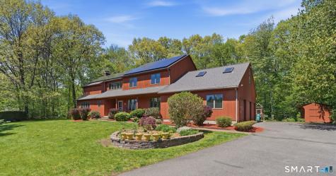 13 Copper Knoll Lane Cromwell CT 06416