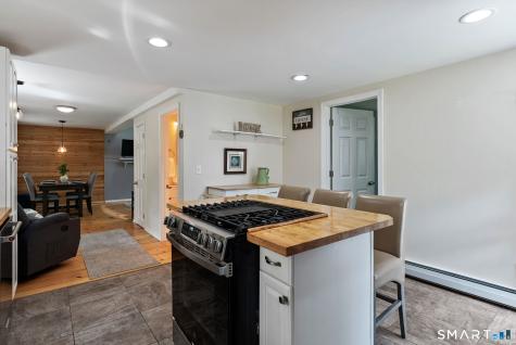 24 Pond Road New Hartford CT 06057