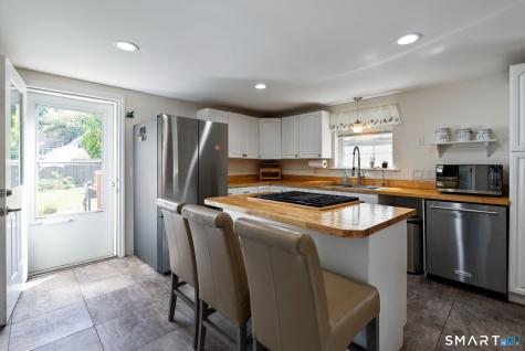 24 Pond Road New Hartford CT 06057