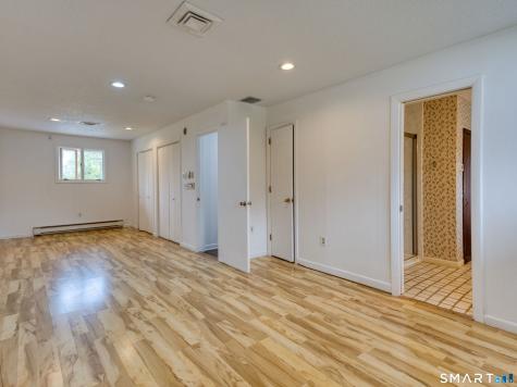 62 Admiral Drive New London CT 06320