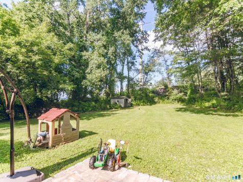 123 Wynwood Drive New Milford CT 06776