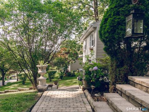 123 Wynwood Drive New Milford CT 06776
