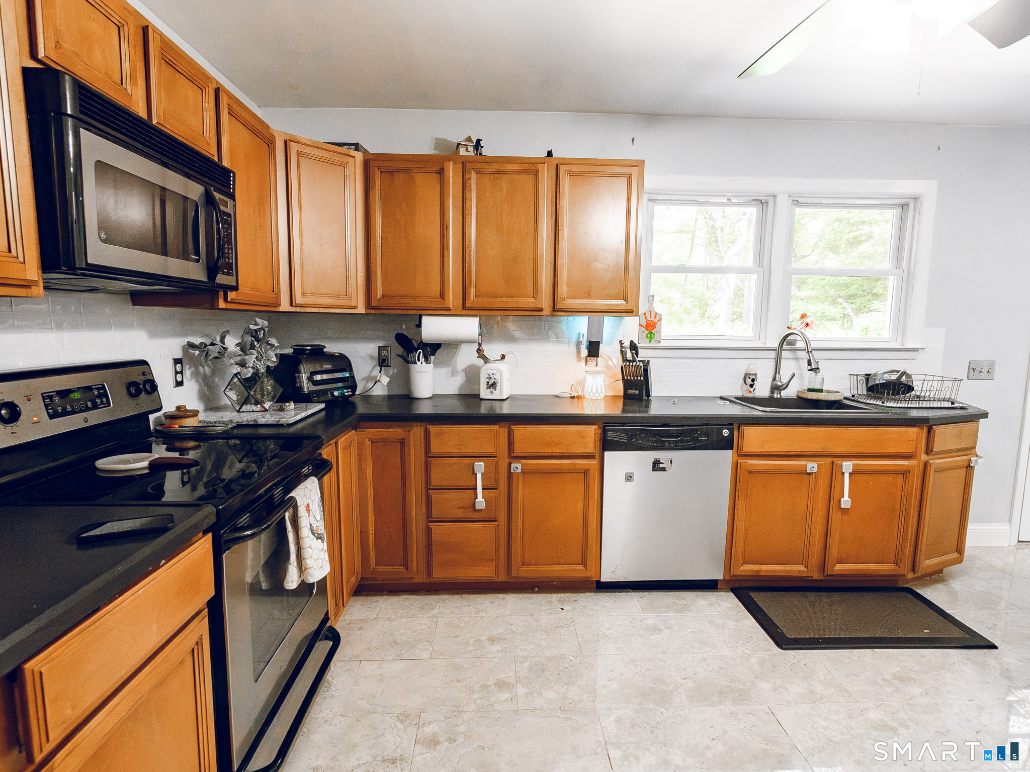 123 Wynwood Drive New Milford CT 06776