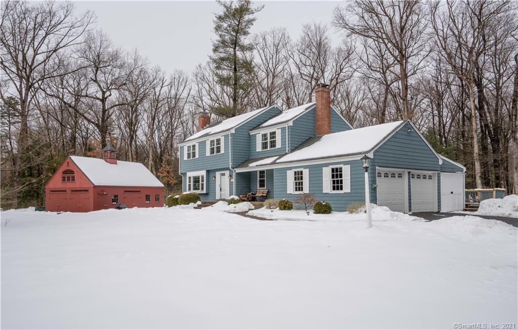 8 Lark Road Simsbury CT 06070