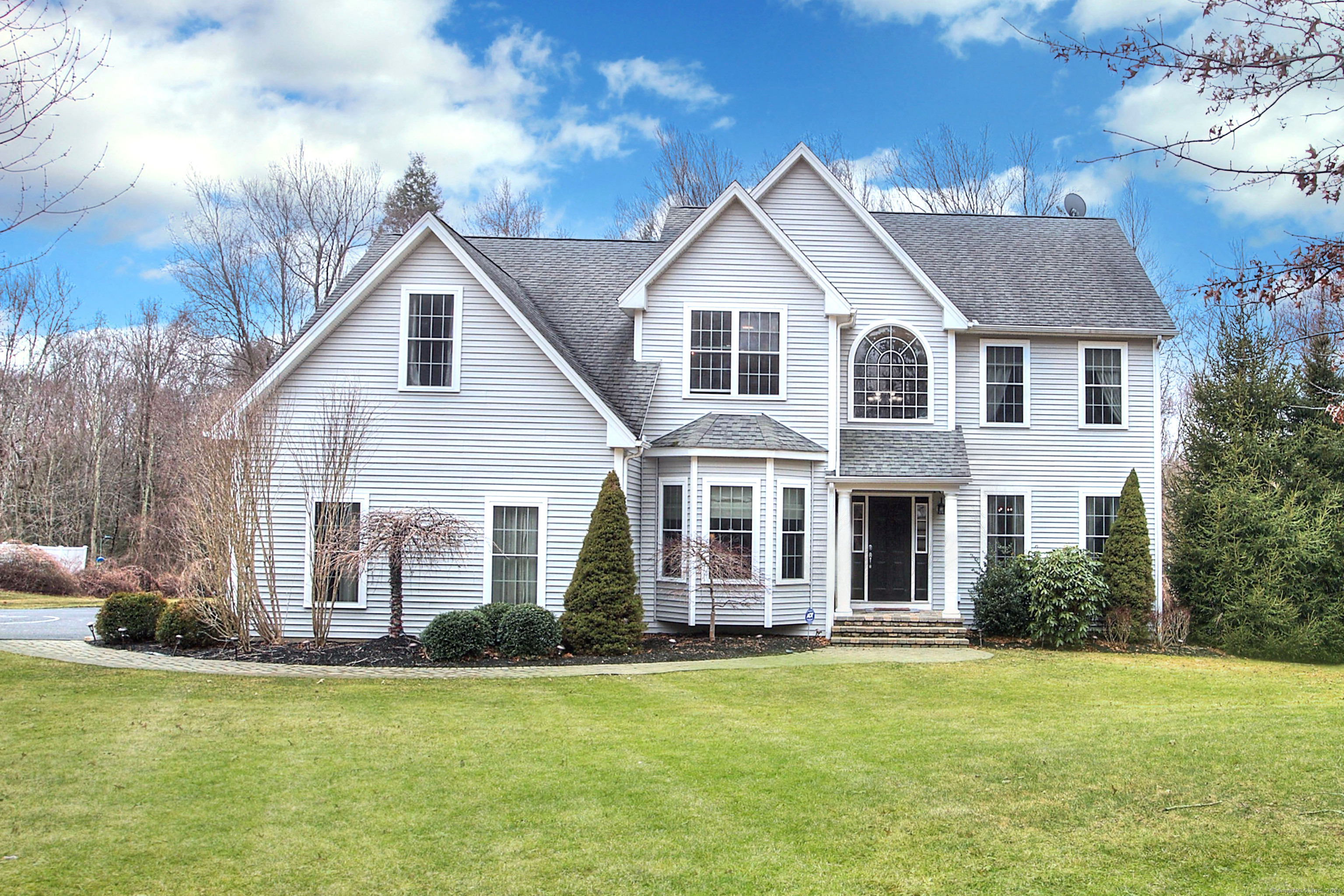 22 Jensen Farm Road Oxford CT 06478