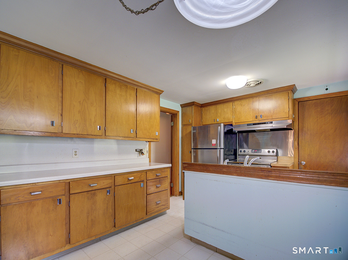 373 Broadway Hamden CT 06518