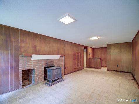 373 Broadway Hamden CT 06518