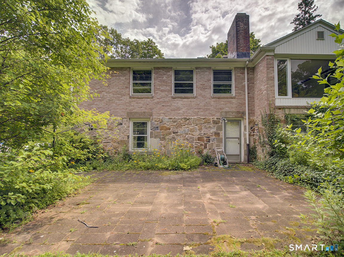 373 Broadway Hamden CT 06518