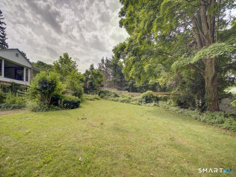 373 Broadway Hamden CT 06518