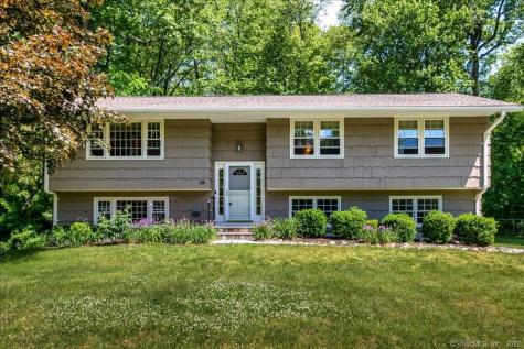 19 Colony Road Canton CT 06019