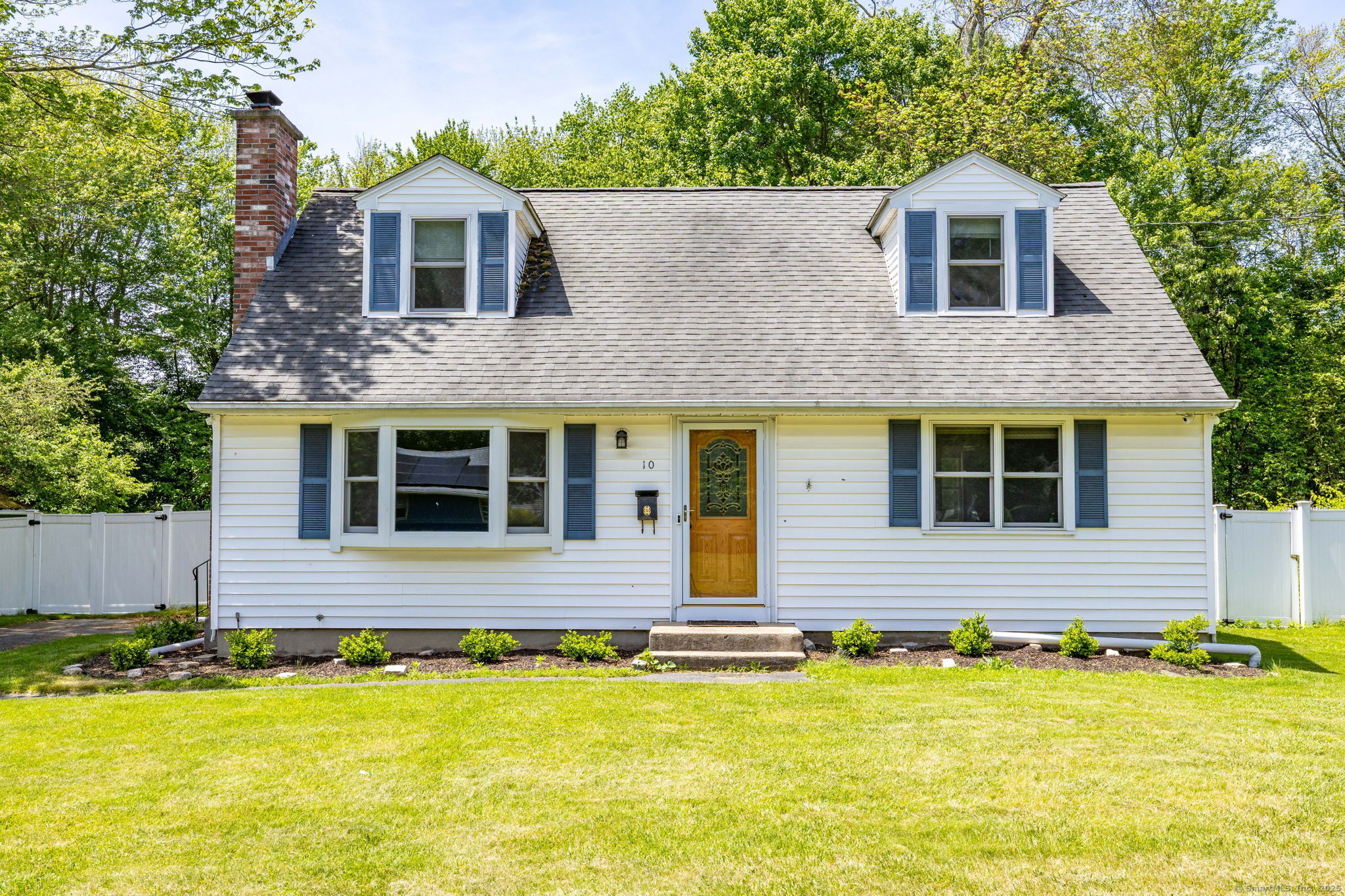 10 Cartier Road Enfield CT 06082