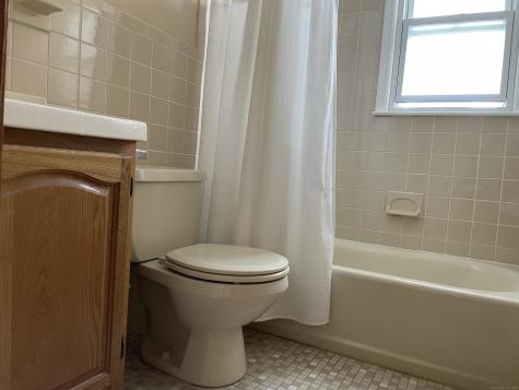 376 Savoy Street Bridgeport CT 06606