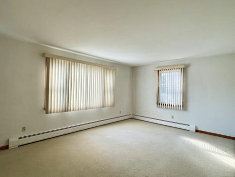 376 Savoy Street Bridgeport CT 06606