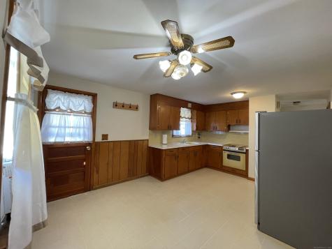 376 Savoy Street Bridgeport CT 06606