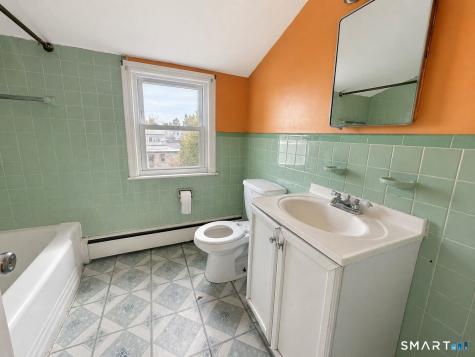 24 Homestead Avenue Stamford CT 06902