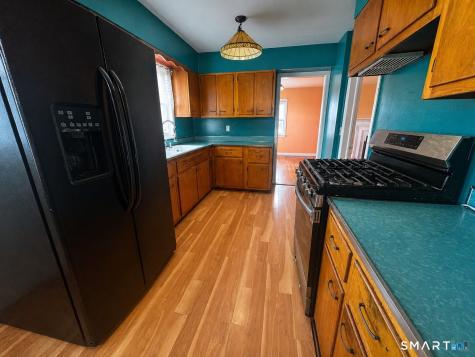 24 Homestead Avenue Stamford CT 06902