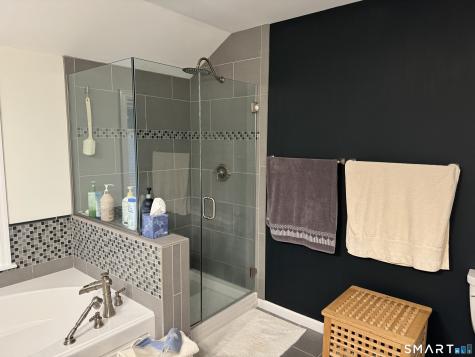 8 Deer Woods Drive New Milford CT 06776