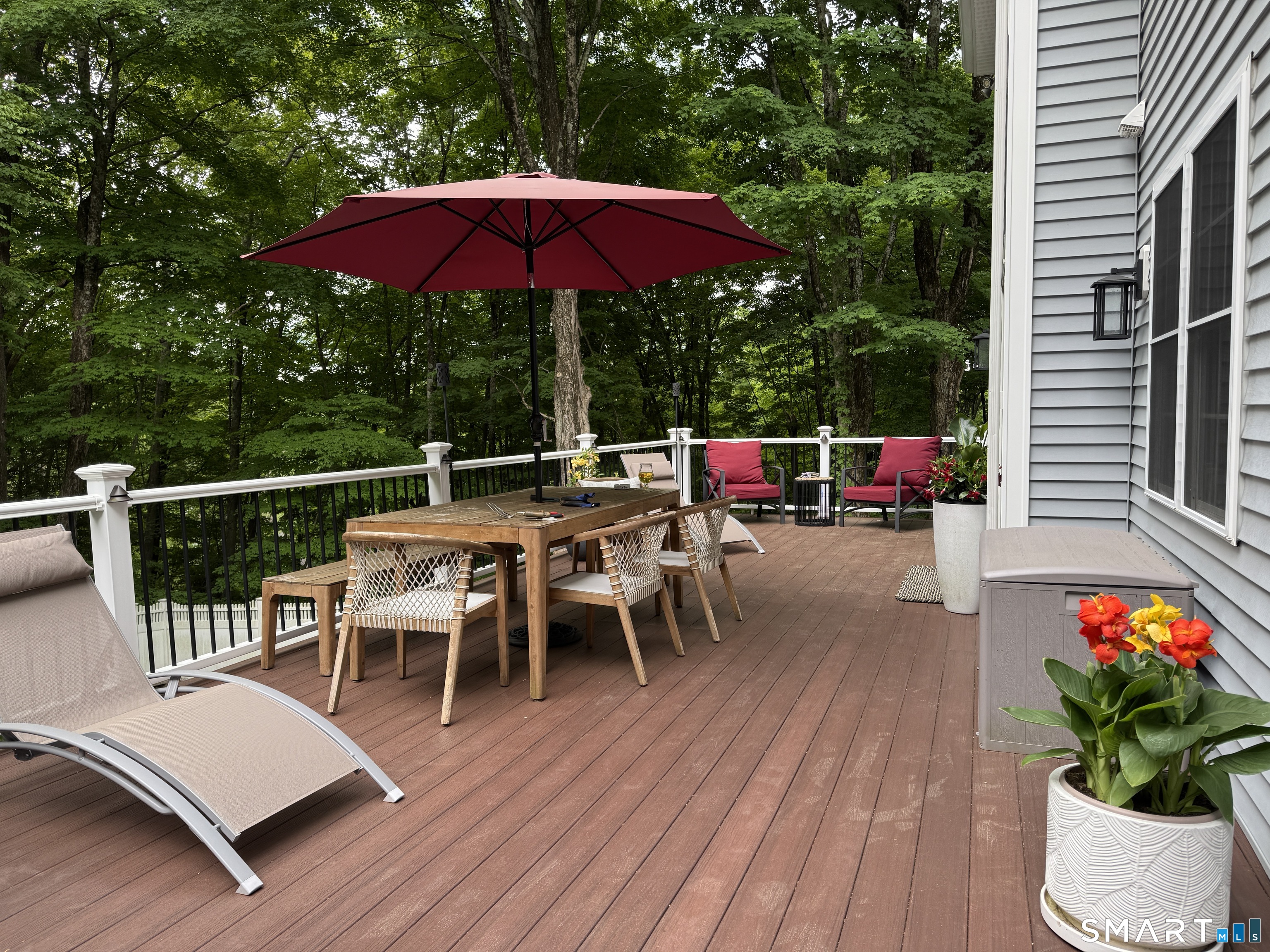 8 Deer Woods Drive New Milford CT 06776
