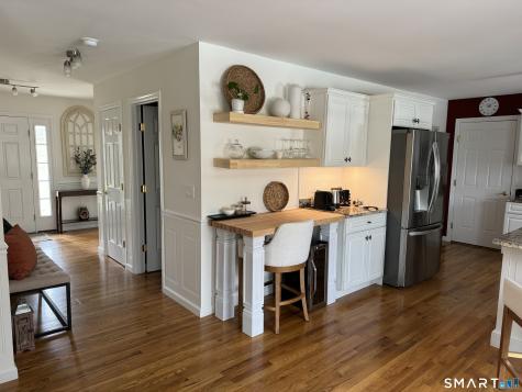 8 Deer Woods Drive New Milford CT 06776