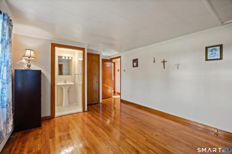 447 Quinnipiac Avenue North Haven CT 06473