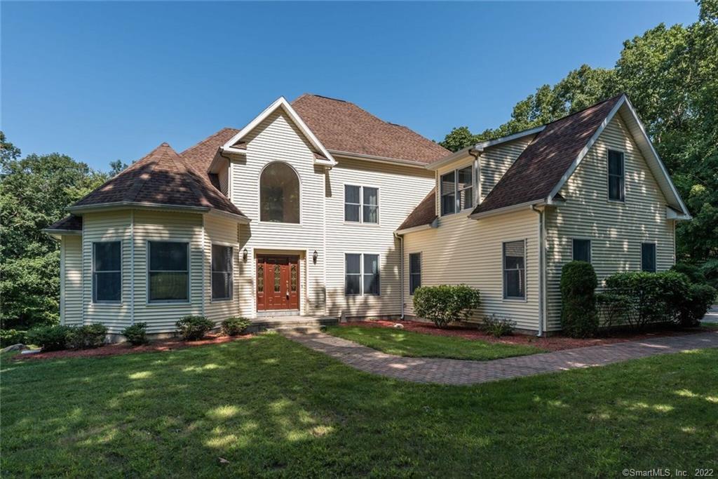 9 Oakridge Lane Bozrah CT 06334
