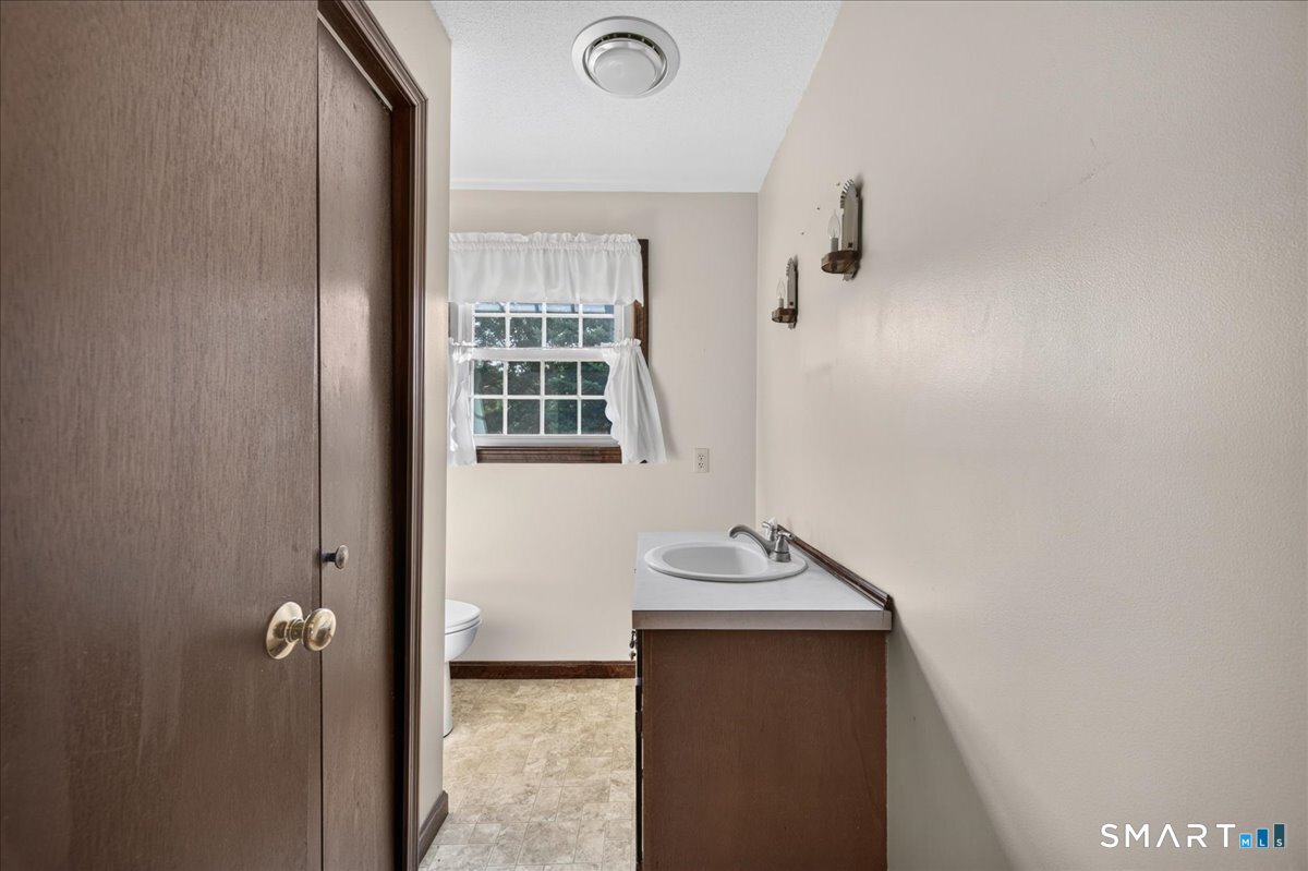 195 Wagher Road Thompson CT 06255
