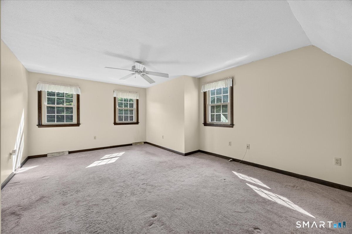 195 Wagher Road Thompson CT 06255