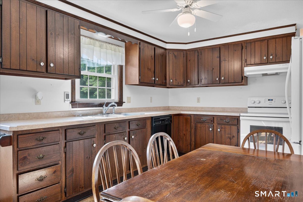 195 Wagher Road Thompson CT 06255