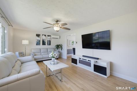 97 Nutmeg Drive Manchester CT 06040