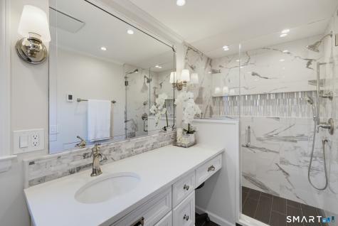 97 Nutmeg Drive Manchester CT 06040
