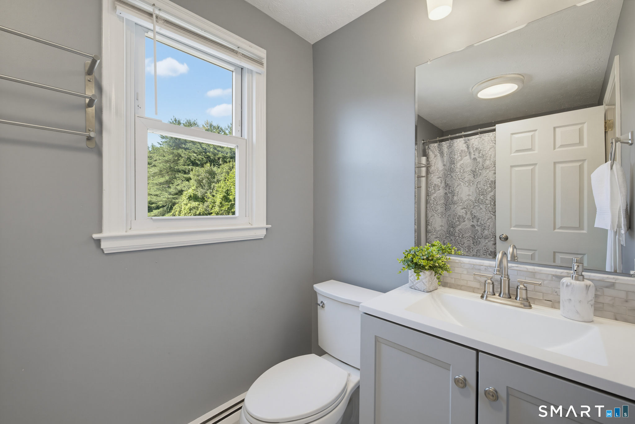 97 Nutmeg Drive Manchester CT 06040