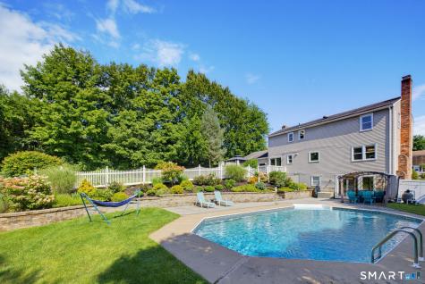 97 Nutmeg Drive Manchester CT 06040