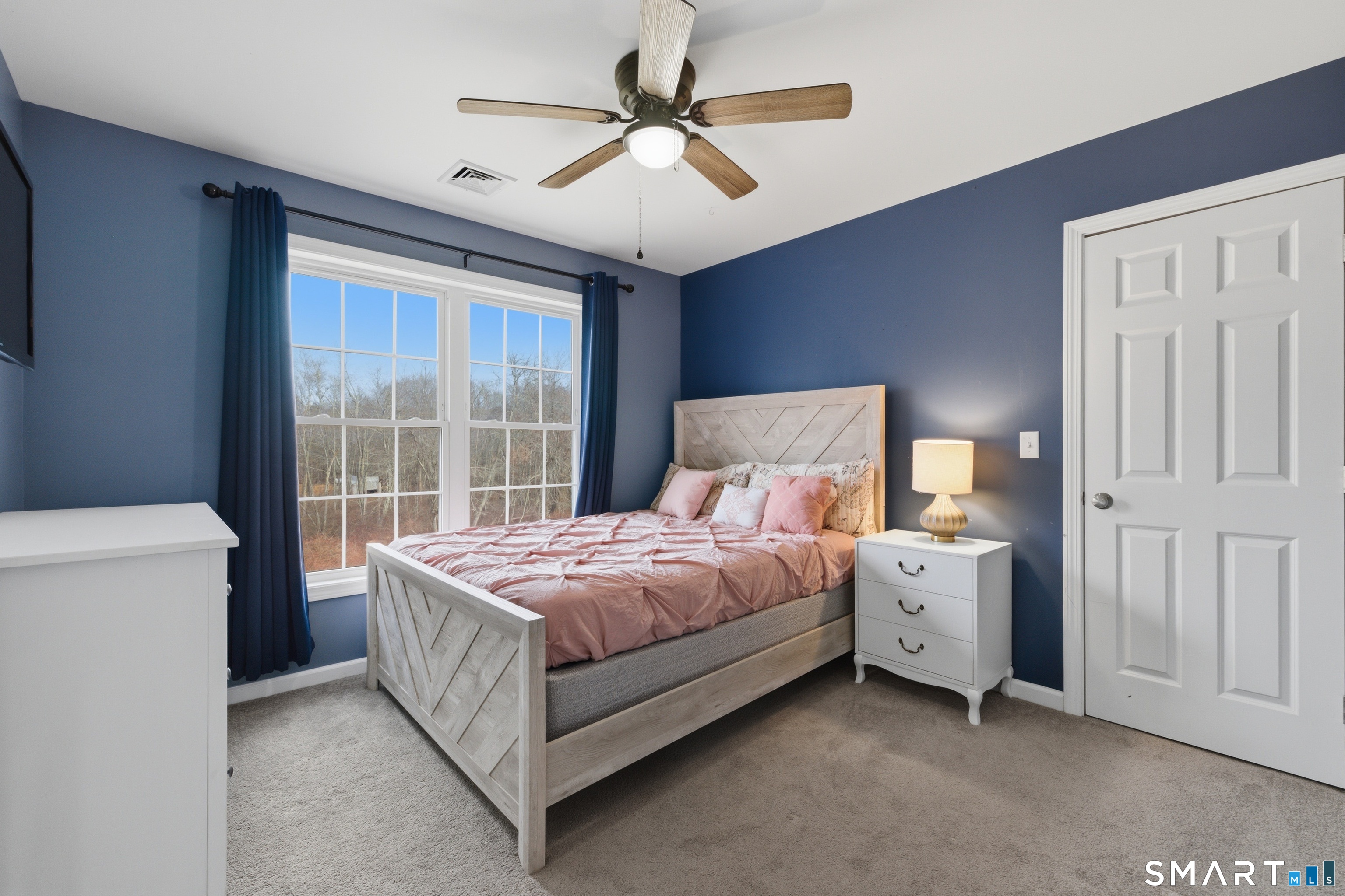 26 Quakertown Meadows Ledyard CT 06339