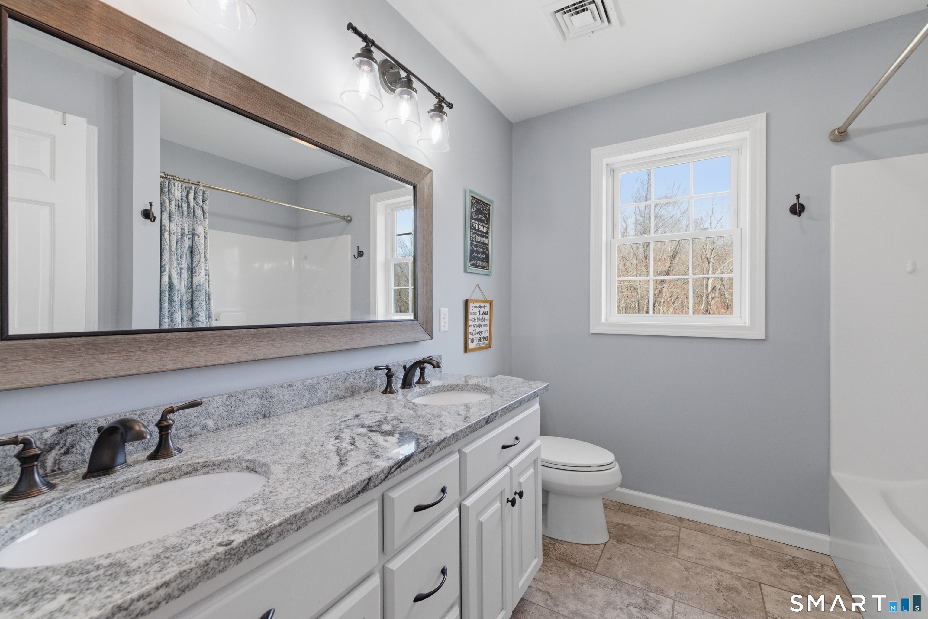 26 Quakertown Meadows Ledyard CT 06339