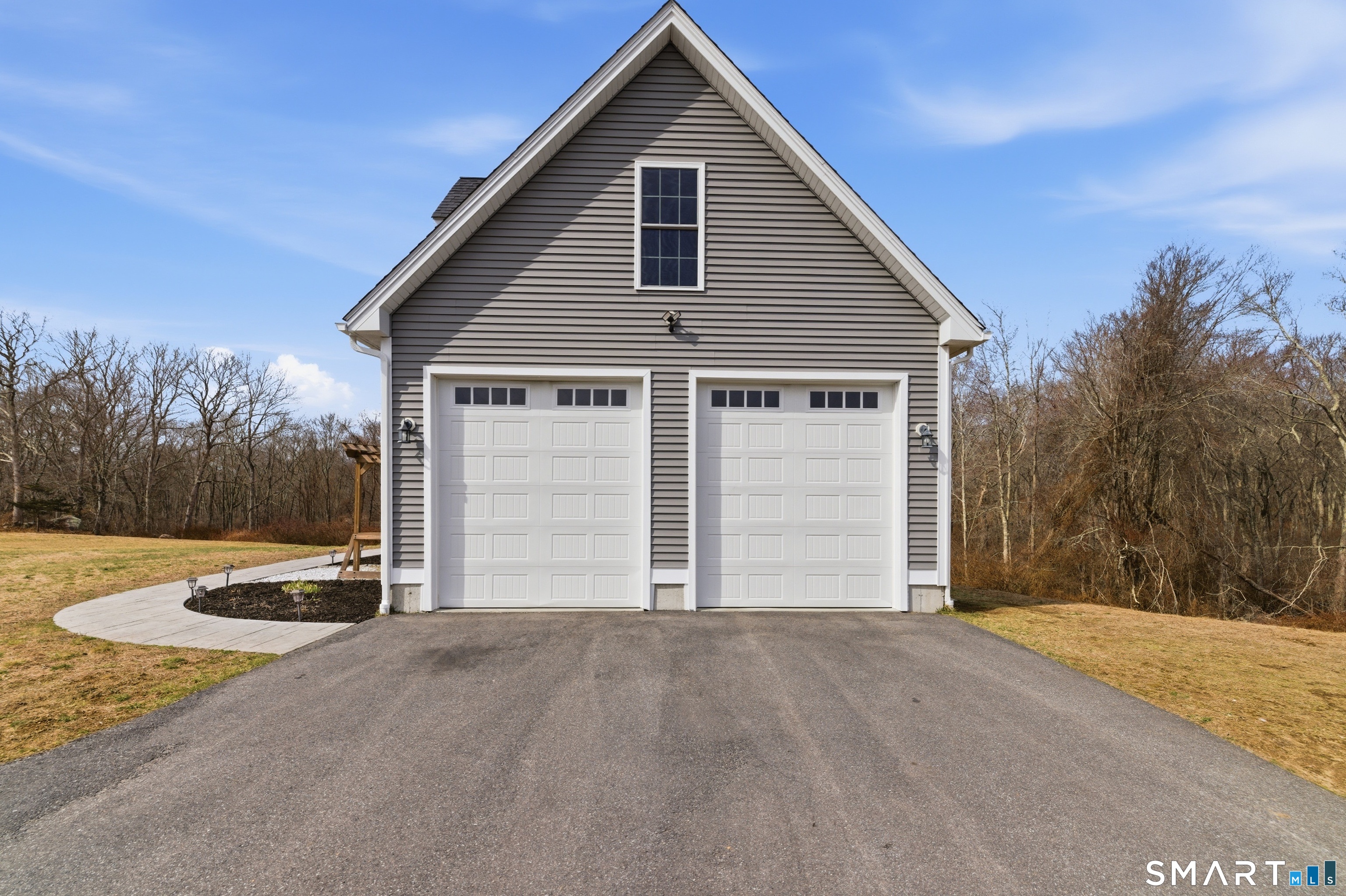 26 Quakertown Meadows Ledyard CT 06339