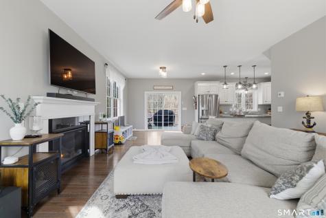 26 Quakertown Meadows Ledyard CT 06339