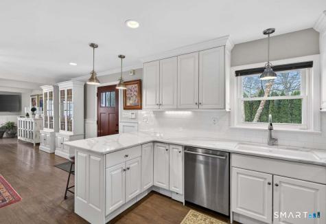 5 Woodland Drive Old Saybrook CT 06475