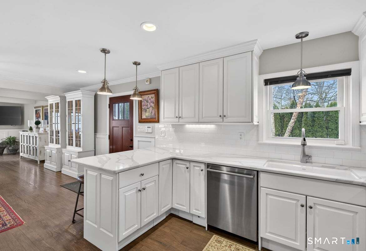 5 Woodland Drive Old Saybrook CT 06475