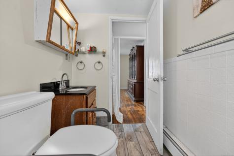 97 Boothbay Street Bloomfield CT 06002