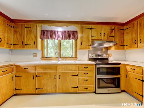 393 Turkey Hill Road Haddam CT 06438